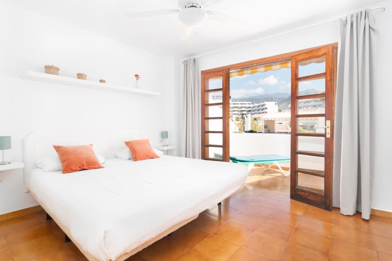 Club Olympus In Garden City Playa de las Americas  Room photo